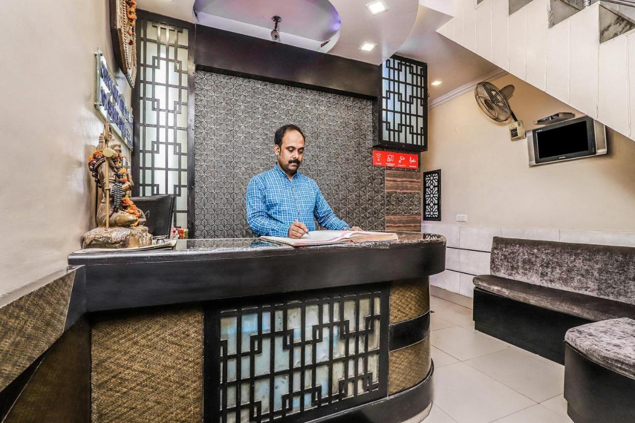 Hotel Shiv Palace Ню Делхи Екстериор снимка