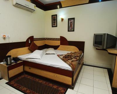 Hotel Shiv Palace Ню Делхи Стая снимка