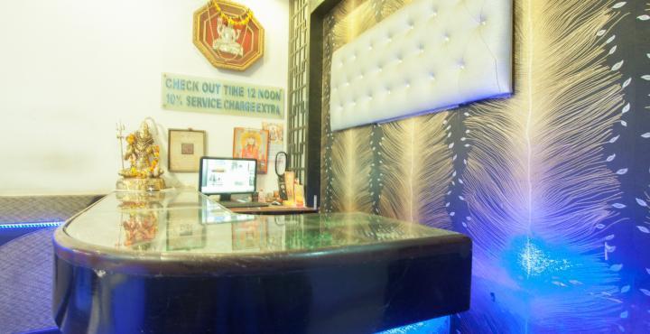 Hotel Shiv Palace Ню Делхи Екстериор снимка